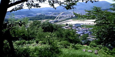 猪崎城跡から福知山城方面を望む