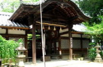 斑鳩神社・本殿